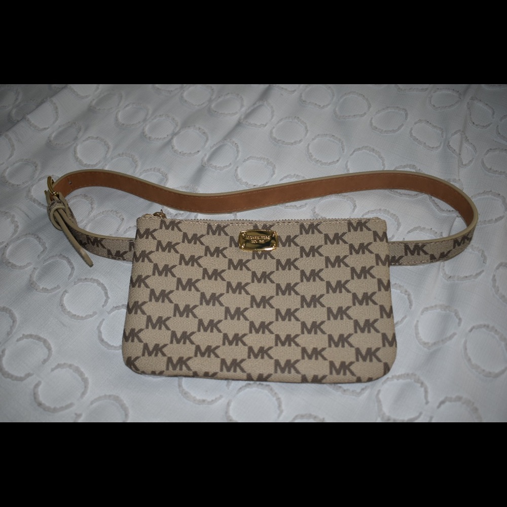 Michael Kors fanny pack